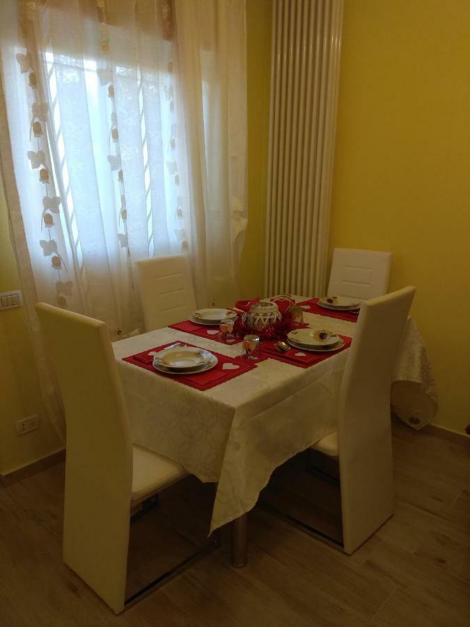Sweet Home Castelletto sopra Ticino Exterior photo